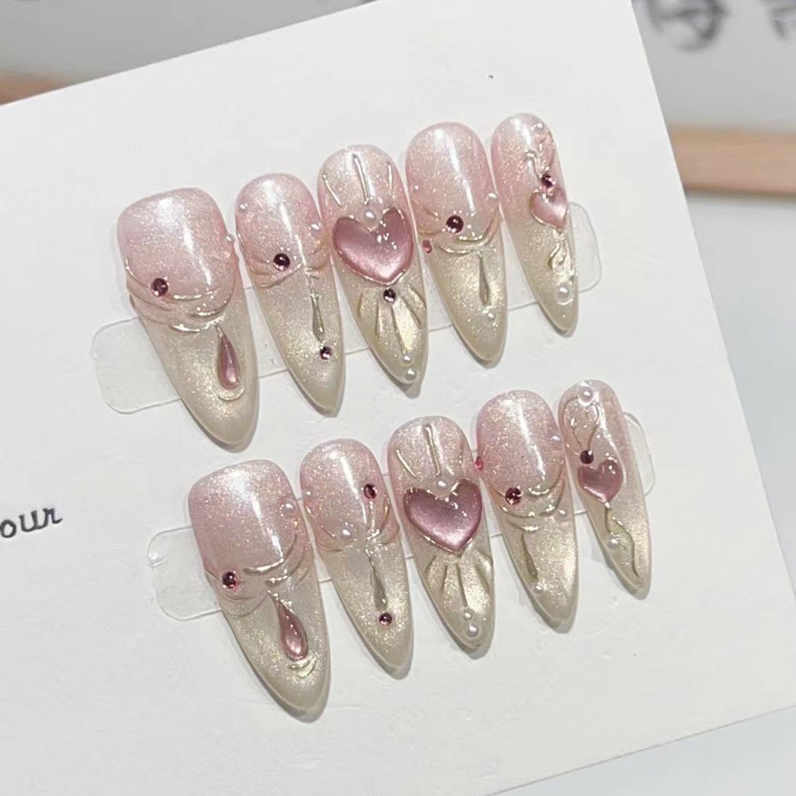 Nail Art Wedding - 10 قطعة اللوز لامعة الصحافة على