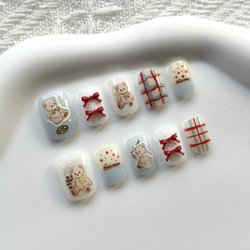 10 قطع من الأظافر الاصطناعية ا - مراجعة Nail Art Xs وسعره
