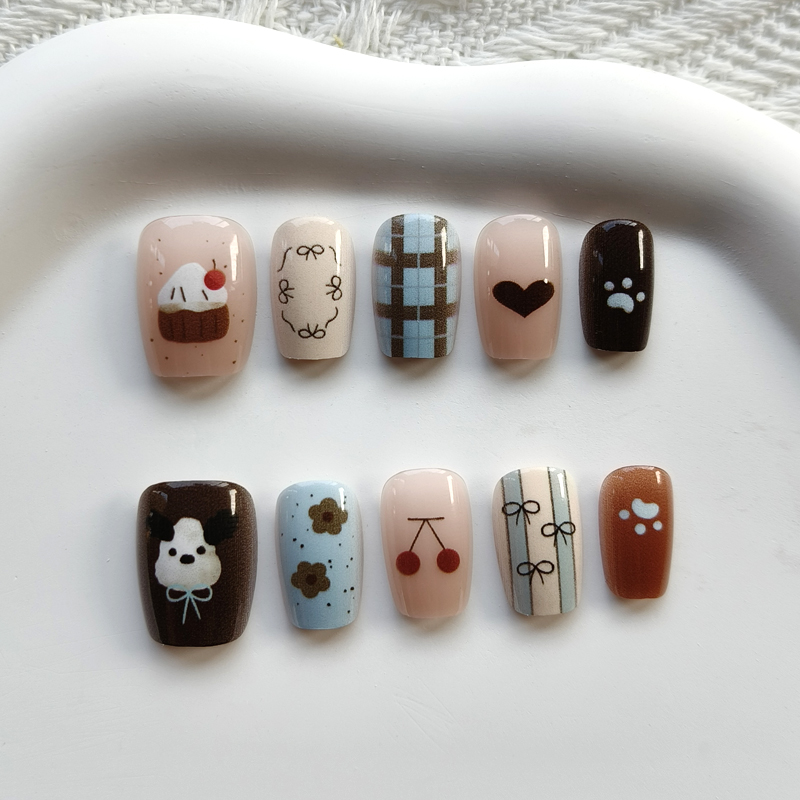 10 قطع من الأظافر الاصطناعية ا - مراجعة Nail Art Xs وسعره