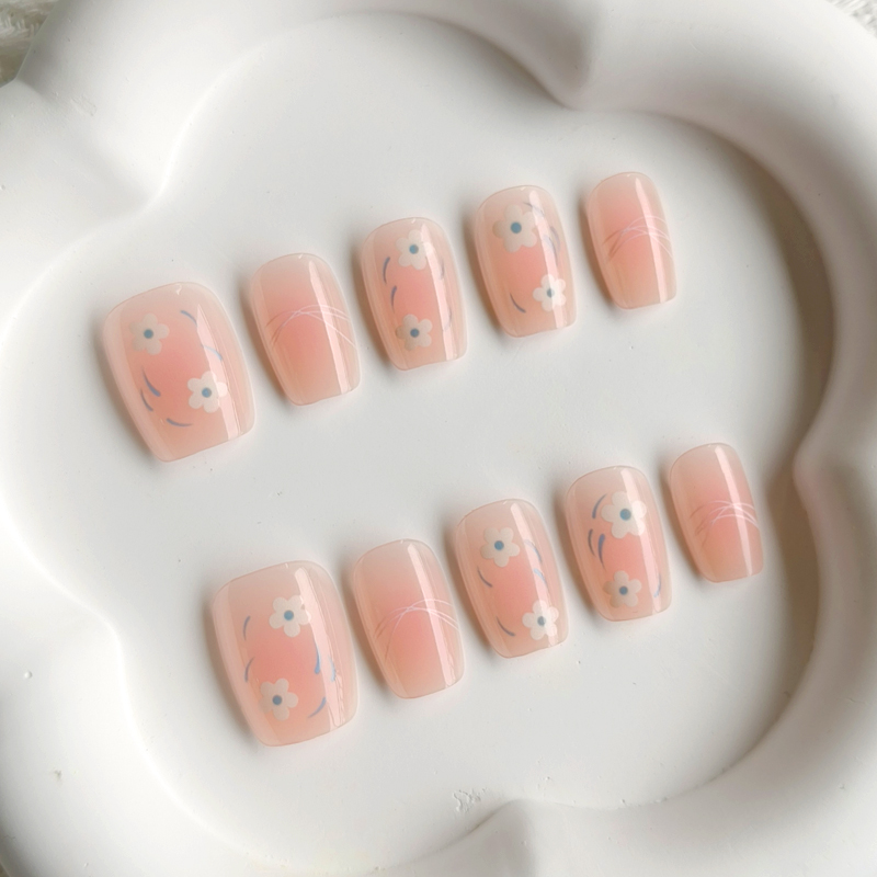 10 قطع من ملصقات الأظافر النسا - مراجعة Nail Art Xs وسعره