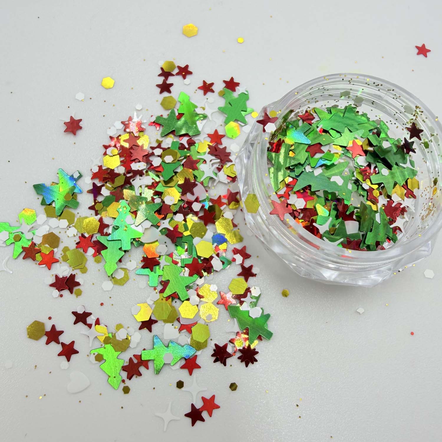 زينة أظافر عيد الميلاد بلمعة ب - مراجعة Nail Art Xmas Tree وسعره