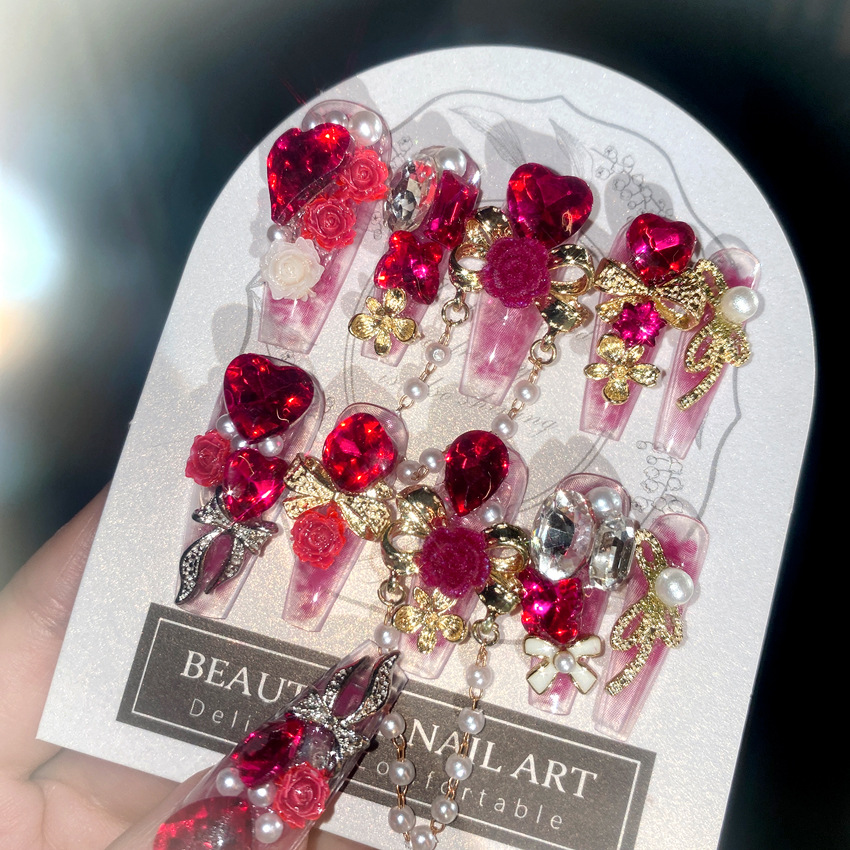 24 قطعة السنة الجديدة الصحافة  - مراجعة Nail Art Wedding وسعره