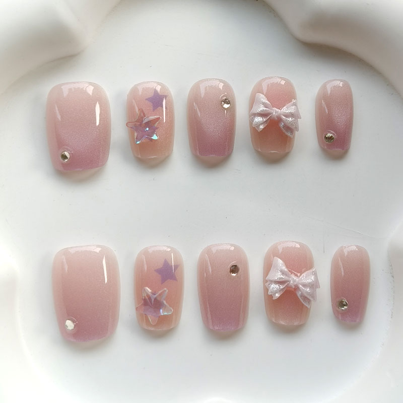 10 قطع من أظافر صناعية للفتيات - مراجعة Nail Art Xs وسعره