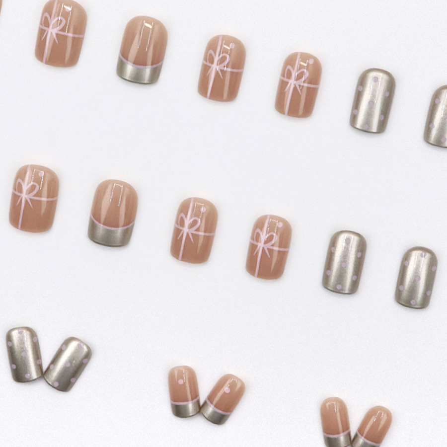 أظافر صناعية قصيرة مربعة الشكل - مراجعة Nail Art Xs وسعره